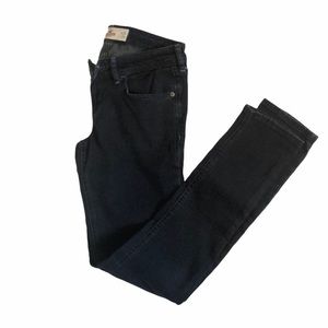 Hollister dark wash super skinny jeans size 3s